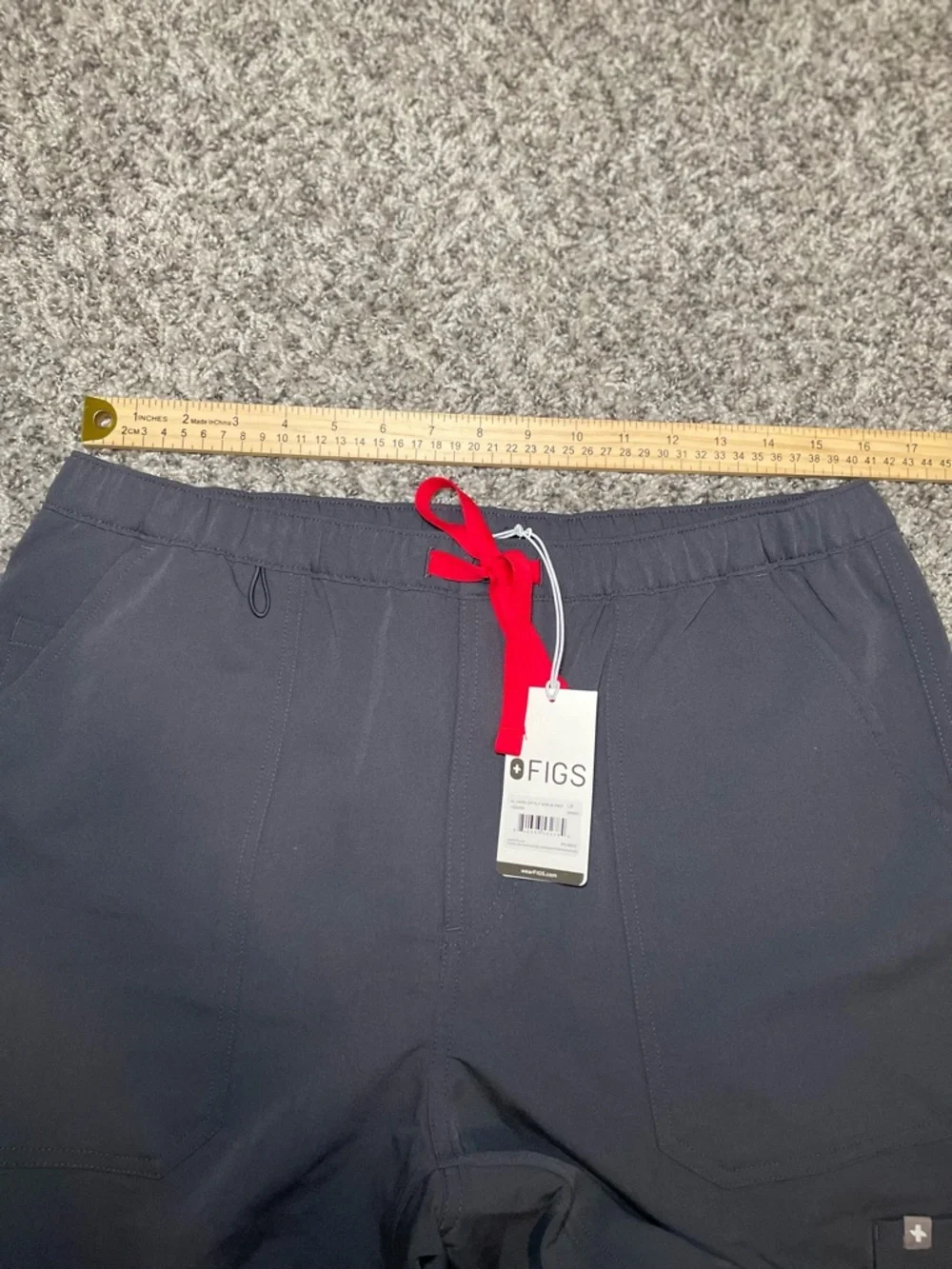 NWT FIGS Technical Collection Cairo Zip Fly Scrub Pants Grey Mens Large PO 8802‎
